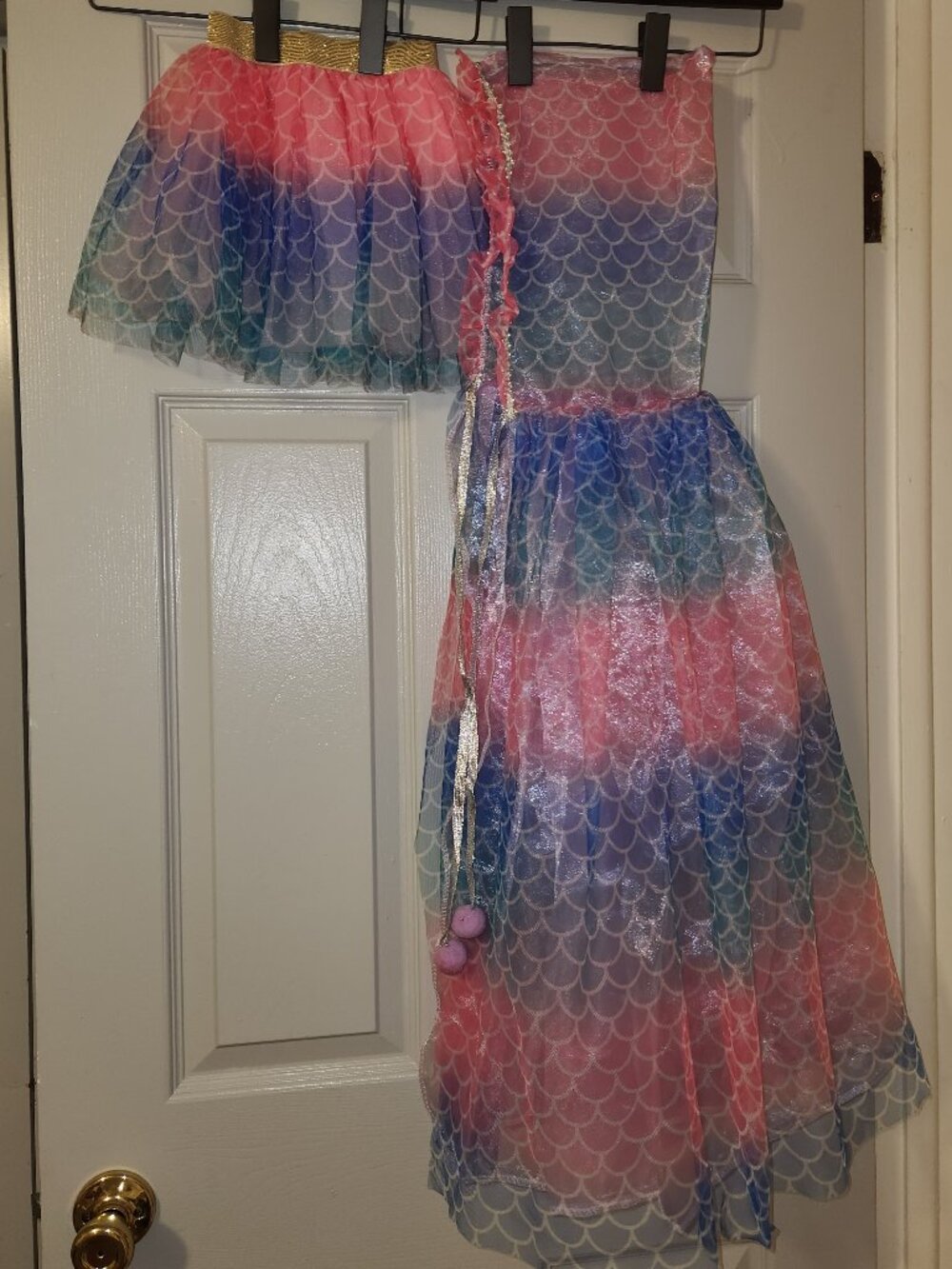 Girls Mermaid Costume Set Size 6/7 Cape Skirt Pink Blue Dress Up Outfit